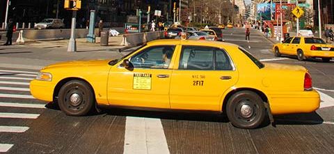Thumbnail for article titled: How to Flag a Taxi in NYC